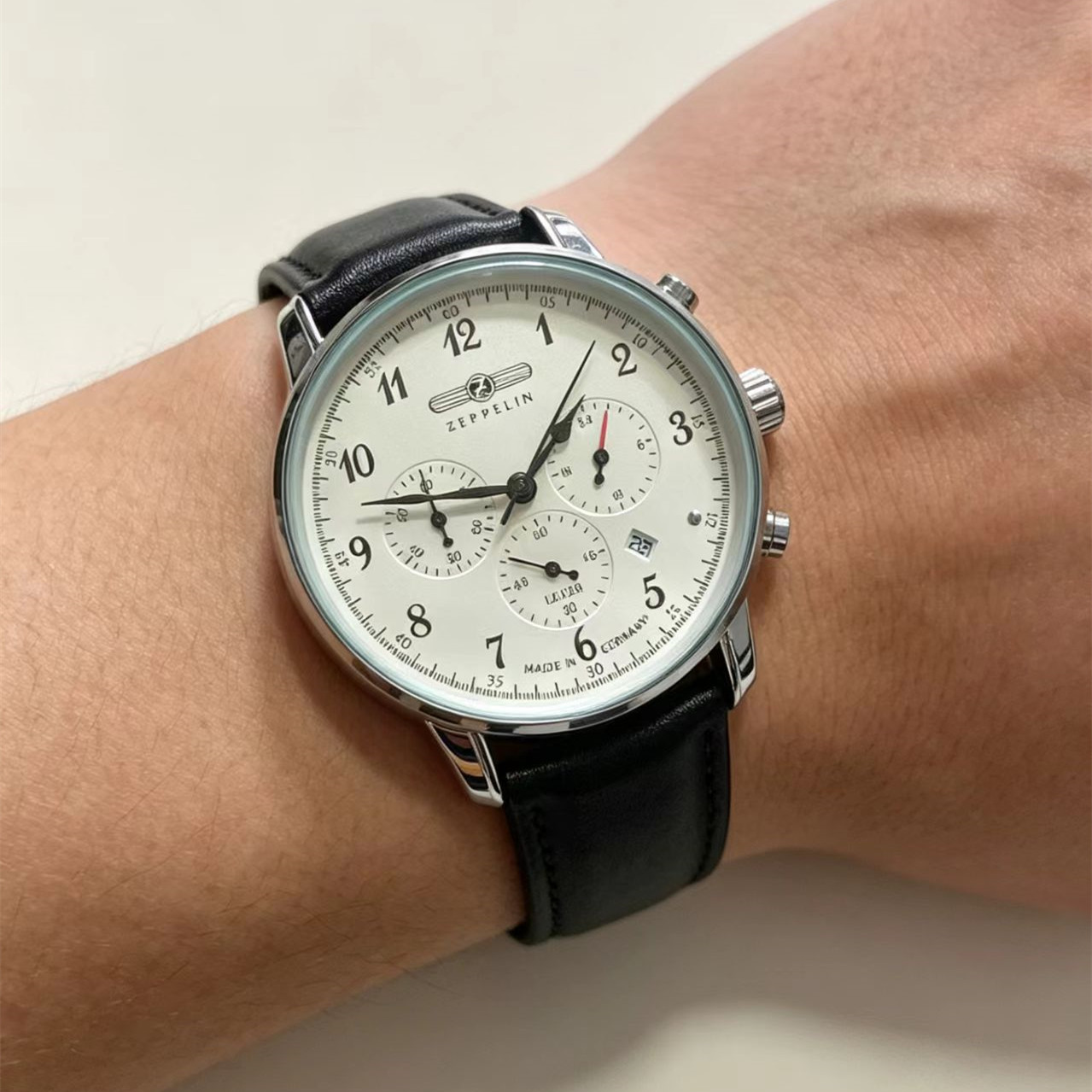 Jam Tangan Quartz Pria Zeppeli - Mens Fashion Trend 2026 ulasan dan harga